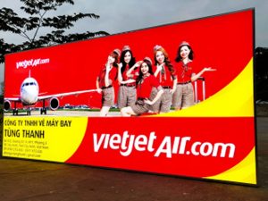 biển bạt không gân với độ bóng mịn cao,màu sắc tươi mới bắt mắt