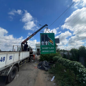 Thi công biển báo TCBB03